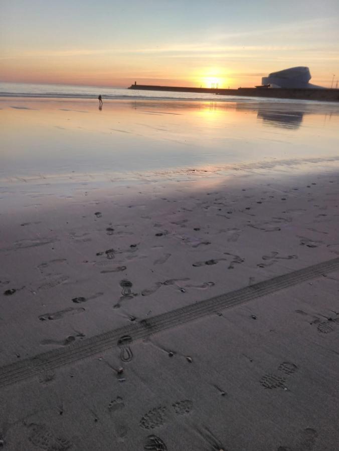 Junto Ao Mar * Matosinhos (Porto)